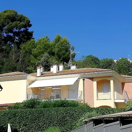 Casa Vacanze Oasi La Torre Vakantiehuis *